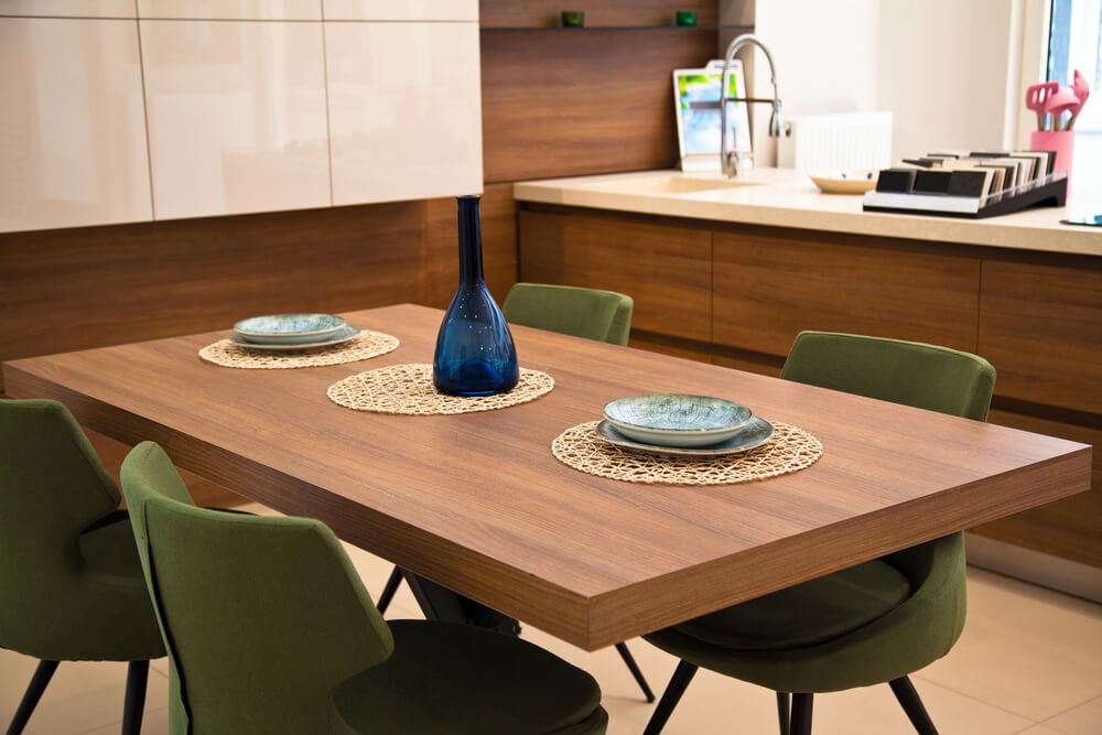 intérieurs de maisons en bois